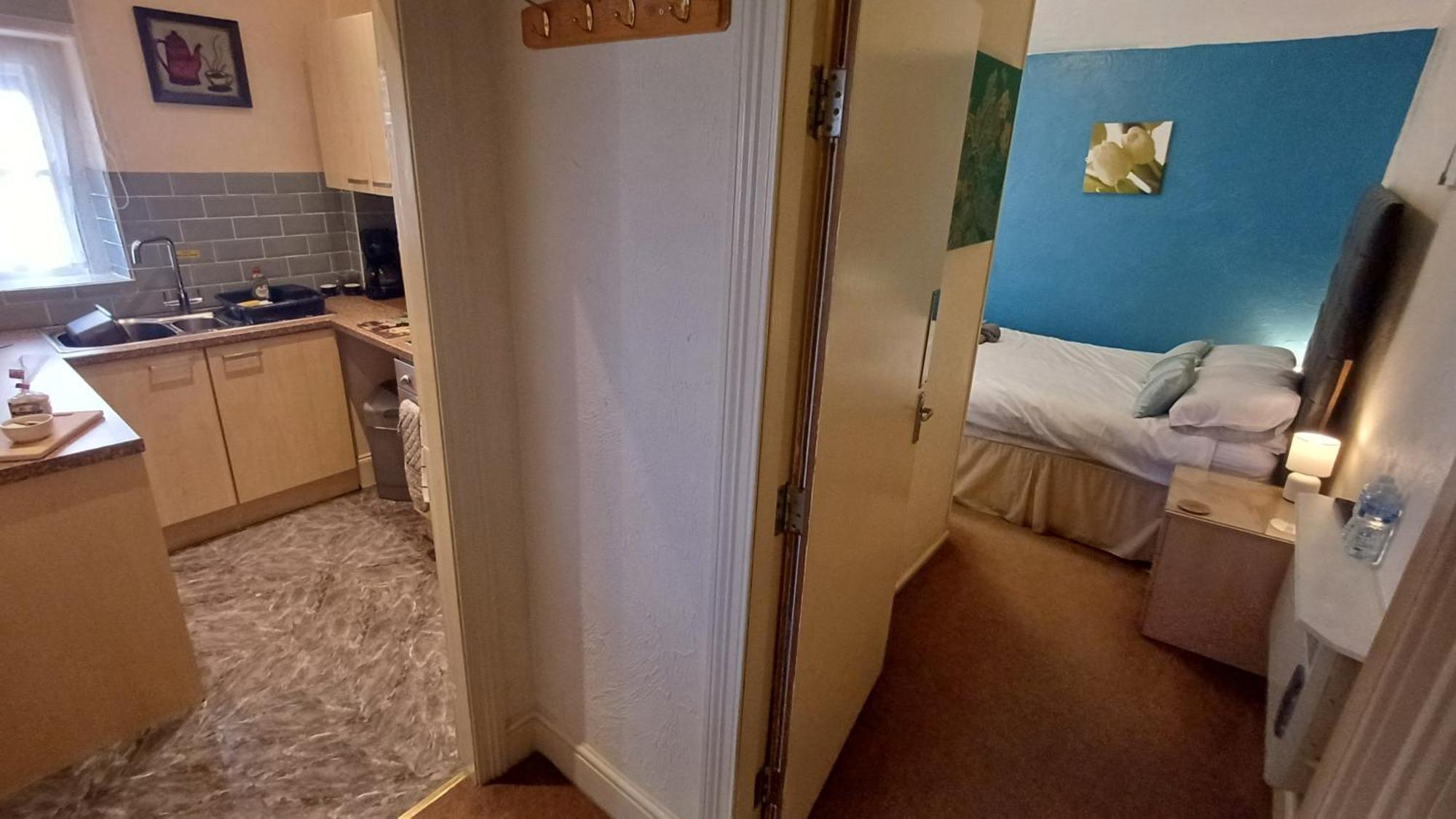 Morwenna Luxury Holiday Apartments Llandudno Bagian luar foto