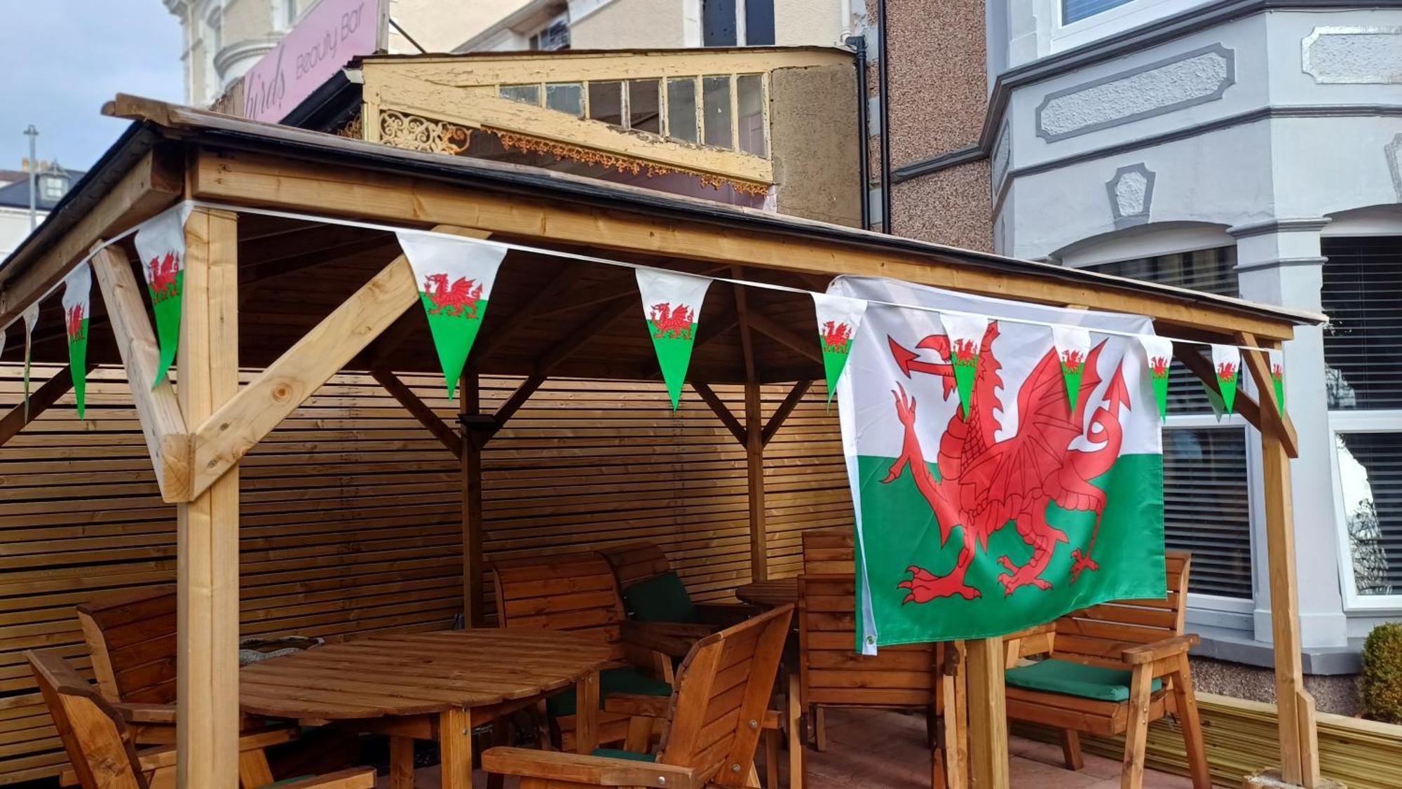 Morwenna Luxury Holiday Apartments Llandudno Bagian luar foto