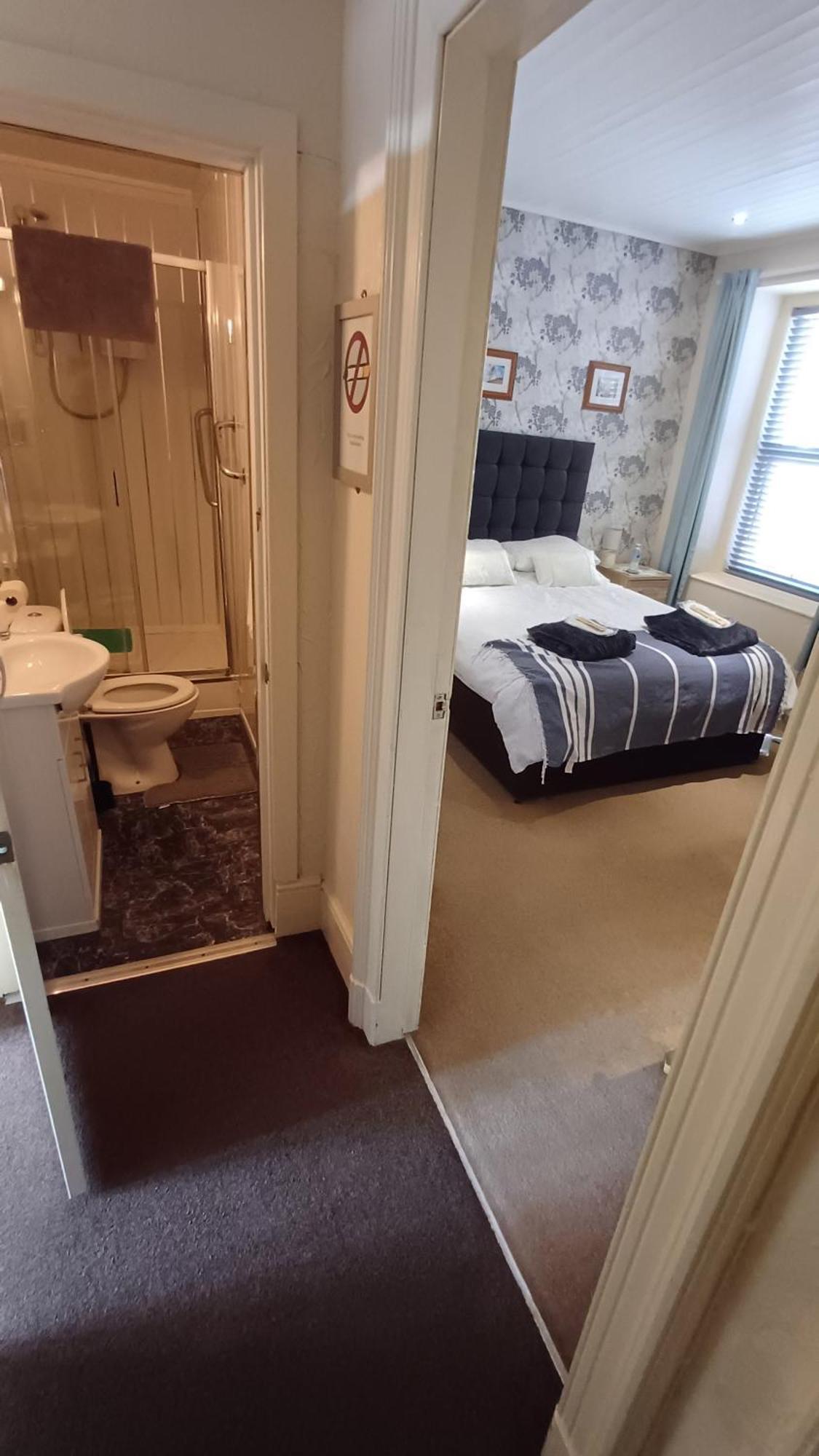Morwenna Luxury Holiday Apartments Llandudno Bagian luar foto